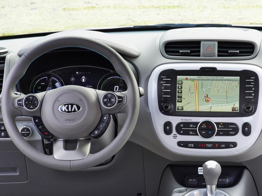  Kia Soul EV 2014 года  (EU) (фото 10 из 11)